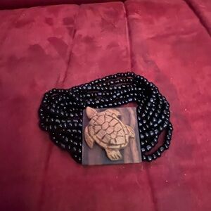 Turtle stretch bracelet
